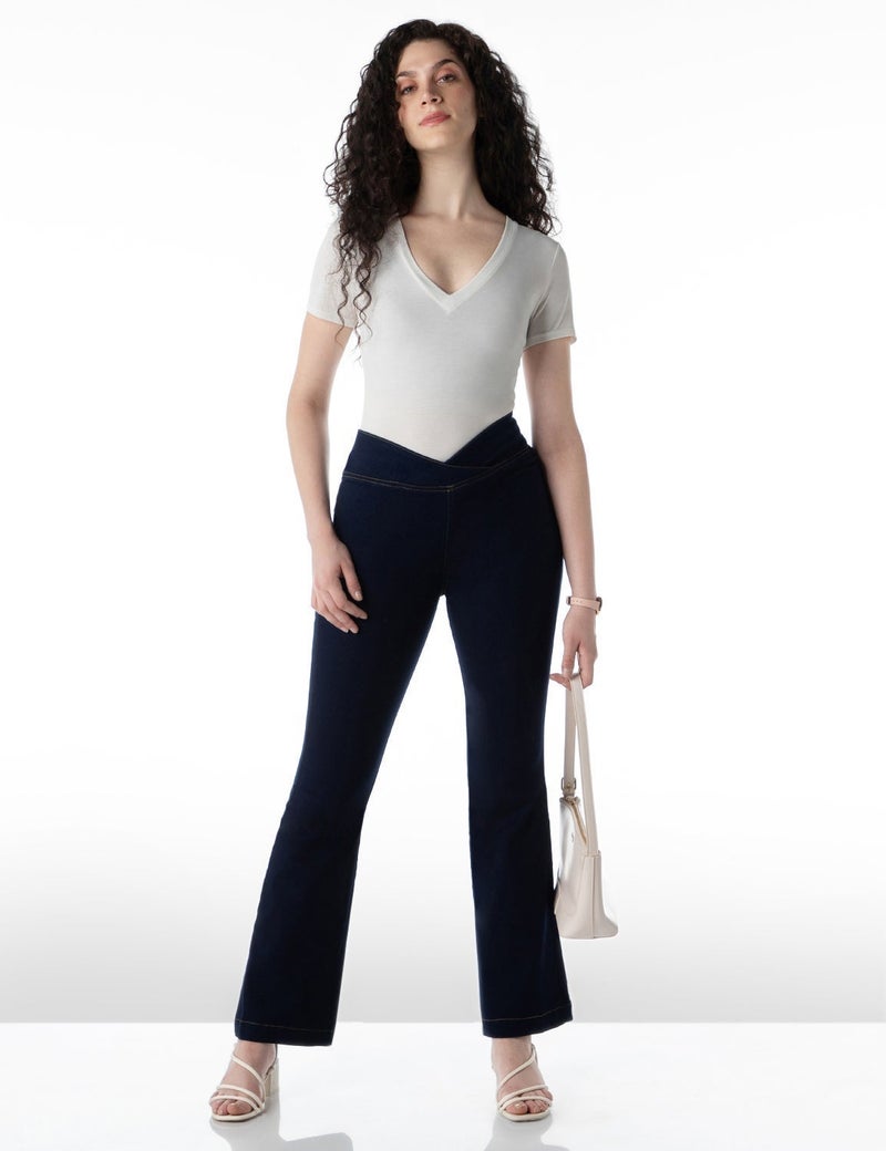 inkd جينز نسائي واسع - متوسط الارتفاع| غسل الإنزيم | حزام الخصر المائل | جينز للنساء - Image 2